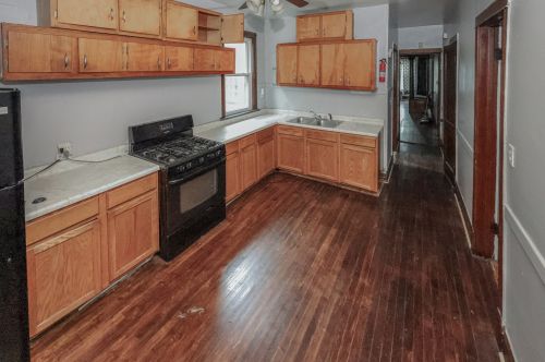 6743 Wabash Ave, Chicago IL 60628-3532 exterior