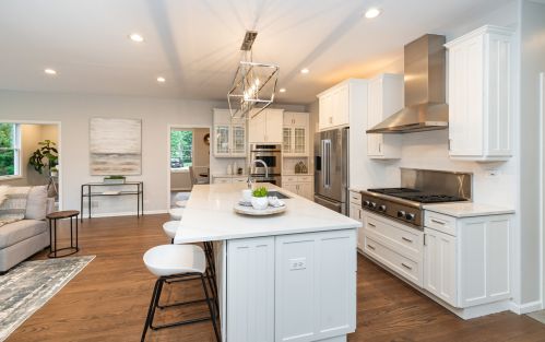 254 3rd St, Elmhurst IL  60126-2460 exterior