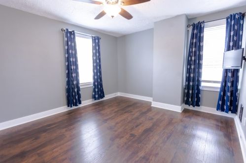 1338 Straka St, Pittsburgh PA 15204-2423 exterior