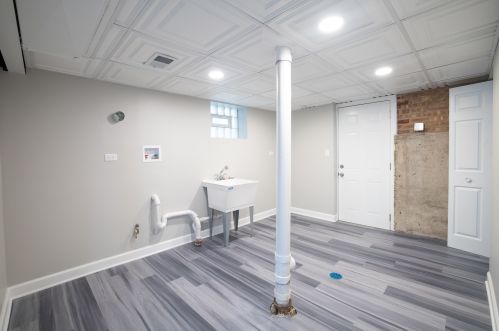 4572 Melvina Ave, Chicago IL  60630-3014 exterior