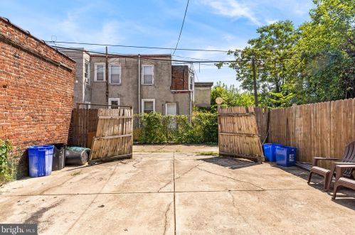 135 63rd St, Philadelphia PA 19139-2202 exterior