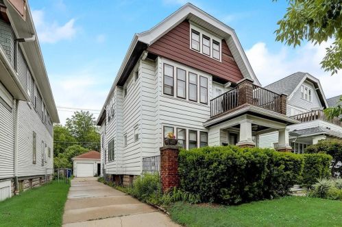 1233 46th St, Milwaukee WI 53214-3624 exterior