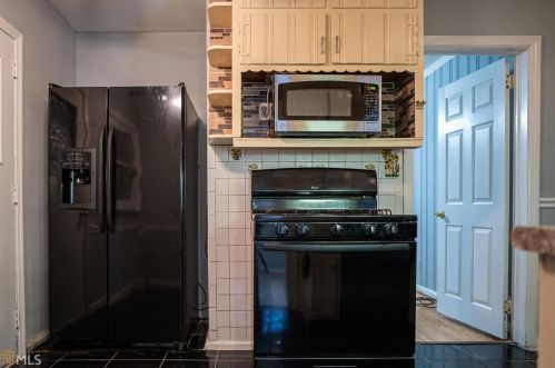 1638 Flintwood Dr, Atlanta GA 30316-4128 exterior