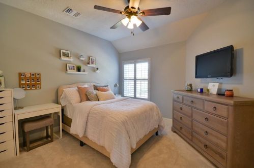 2114 Fern Creek Trl, Humble TX 77346-3063 exterior