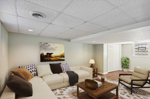 224 Highland Ave, Elmhurst IL 60126-2557 exterior