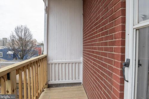 355 Ross St, Lancaster PA 17602-1941 exterior