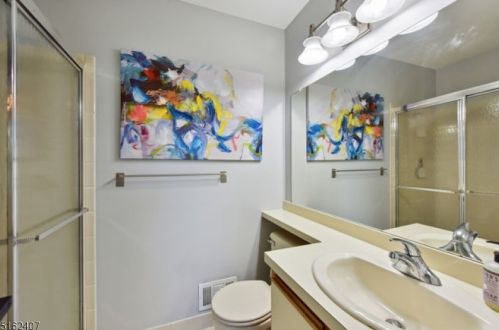 1908 Bayley Ct, Bridgewater NJ  08807-3544 exterior