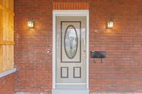 10 Amherst Ave, Pittsburgh PA 15229-1536 exterior