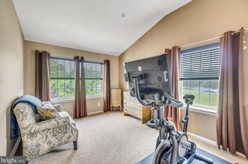 110 Pichelman Rd, Limerick PA 19468-2735 exterior