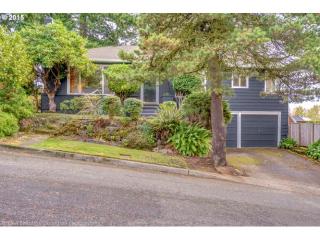 7214 10 St, Portland OR  97219-2119 exterior