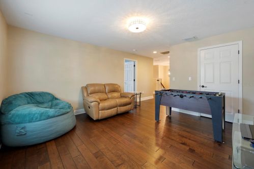 9624 Park Village Dr, Tampa FL  33626-5135 exterior