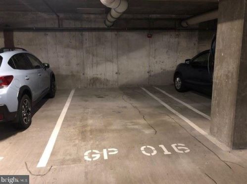 2425 L St, Washington DC  20037-2408 exterior