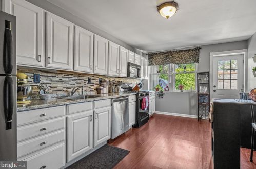 1118 2nd St, Philadelphia PA 19133-0033 exterior