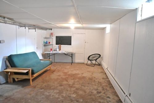 19 Highland Ter, Worcester MA 01602-4202 exterior