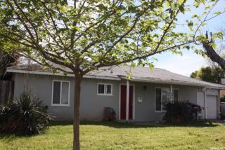 630 Acacia Ave, Sacramento CA  95815-1102 exterior