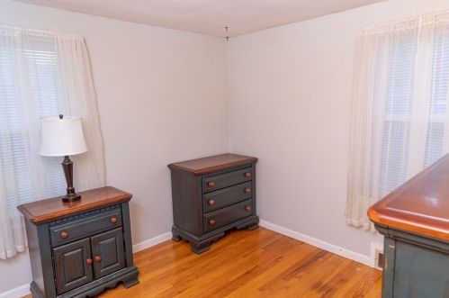 35 Anne St, Springfield MA 01104-2236 exterior