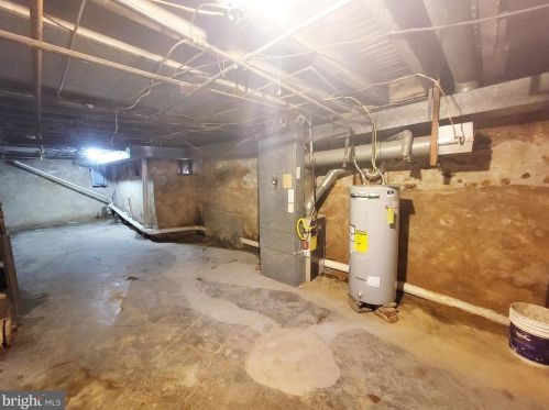 3835 Marshall St, Philadelphia PA  19140-3215 exterior