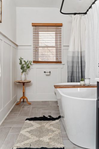 214 Woodward Ave, Big Rapids MI  49307-1750 exterior