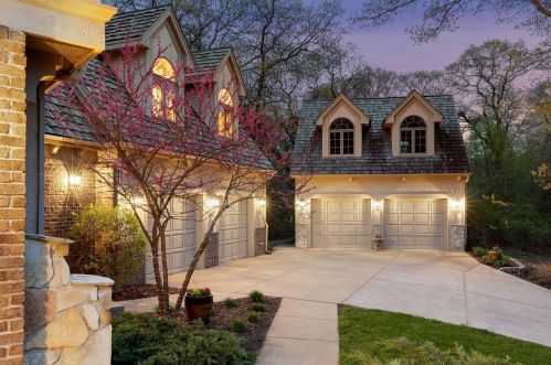 9888 Indigo Trl, Saint Paul, MN 55115-2159