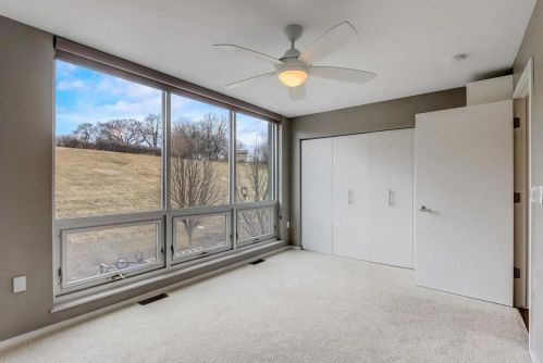 833 Reservoir Ave, Milwaukee WI 53212-3722 exterior