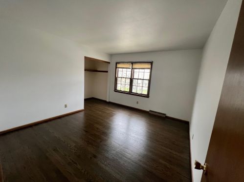 4868 22nd St, Milwaukee WI  53209-5627 exterior