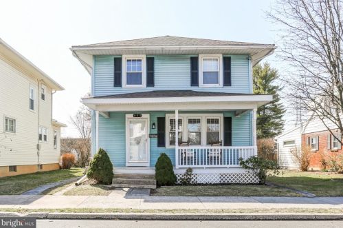 603 High St, Hummelstown PA 17036-1907 exterior