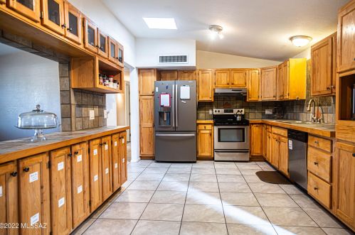 9600 Burnett St, Tucson AZ  85730-4404 exterior