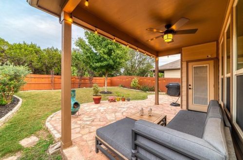 10029 Aly May Dr, Austin TX 78748-1408 exterior
