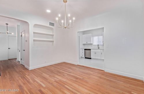 2109 Grant Rd, Tucson AZ  85719-3412 exterior