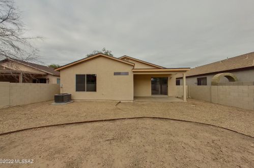 1339 Calle Rio Lobo, Tucson AZ 85714-1179 exterior