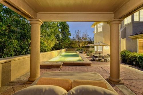 1094 Souza Dr, Folsom CA  95762-7550 exterior