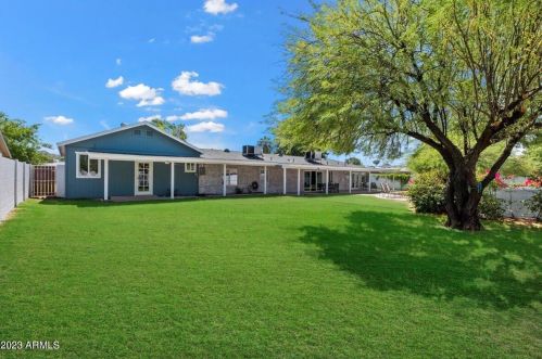 6834 13th St, Phoenix AZ  85014-1124 exterior