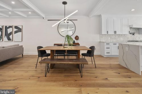 407 Decatur St, Washington DC  20011-4744 exterior