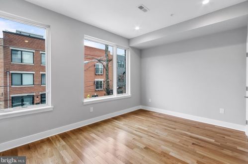 1220 18 St, Philadelphia PA 19140-1014 exterior