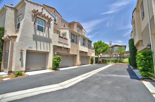 44930 Bellflower Ln, Temecula, CA 92592-4190