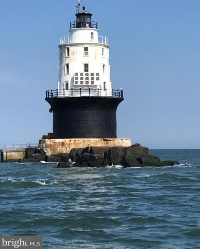 35213 Overfalls Dr, Lewes DE 19958-7001 exterior