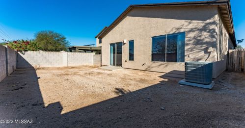 3538 Drexel Manor Stra, Tucson AZ  85706-1985 exterior