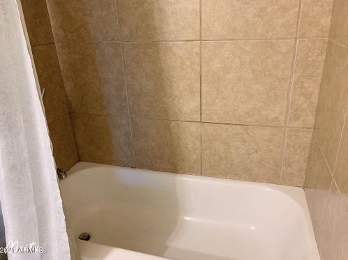 2646 69 Dr, Phoenix AZ 85033-5122 exterior