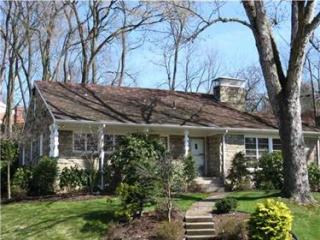 806 Meadowcroft Ave, Pittsburgh PA  15216-1118 exterior