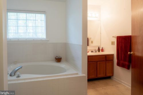 2345 Lowery Rd, Huntingtown MD 20639-9118 exterior