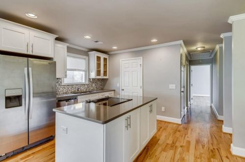 1376 Athens Ave, Atlanta GA 30310-4301 exterior