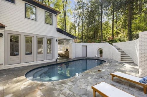 3230 Andrews Dr, Atlanta, GA 30305-2004