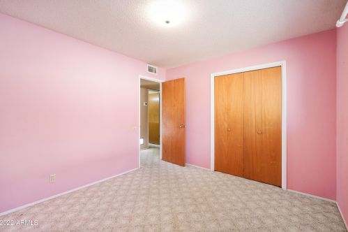 2339 51 Pl, Phoenix AZ 85018-4416 exterior