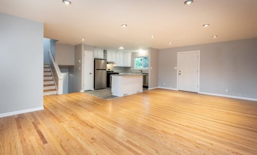 8084 Grandview Dr, Milwaukee WI  53223-3429 exterior