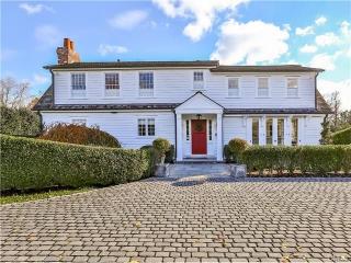 292 Compo Rd, Westport, CT 06880-6534