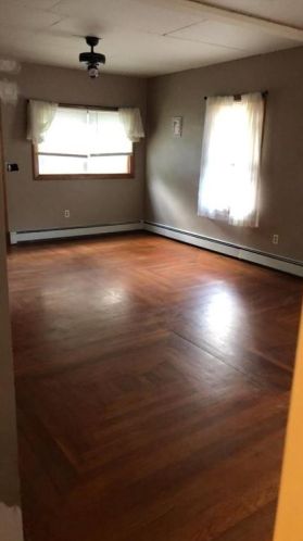 14 Campbell Ave, Providence RI 02904-3647 exterior