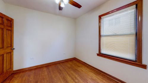 10643 Perry Ave, Chicago IL 60628-3428 exterior