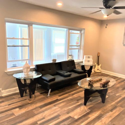 9126 Thurston Ave, Milwaukee WI  53225-2722 exterior