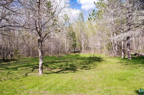 1702 Swan Lake Rd, Duluth MN 55811-4615 exterior