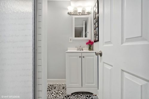 4705 Berteau Ave, Chicago IL  60641-1806 exterior